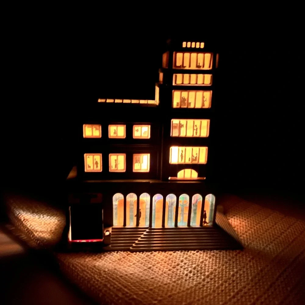 Vintage 1989 Micro‎ Machines Galoob Police Station Light Up Building Miniature